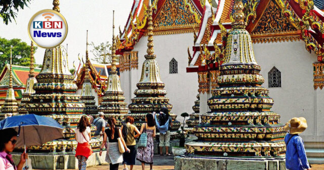 Untitled-sakura-Recovered-Recovered10